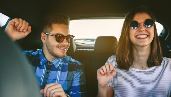 A Importância da Acústica do Carro: Transformando Sua Experiência de Áudio